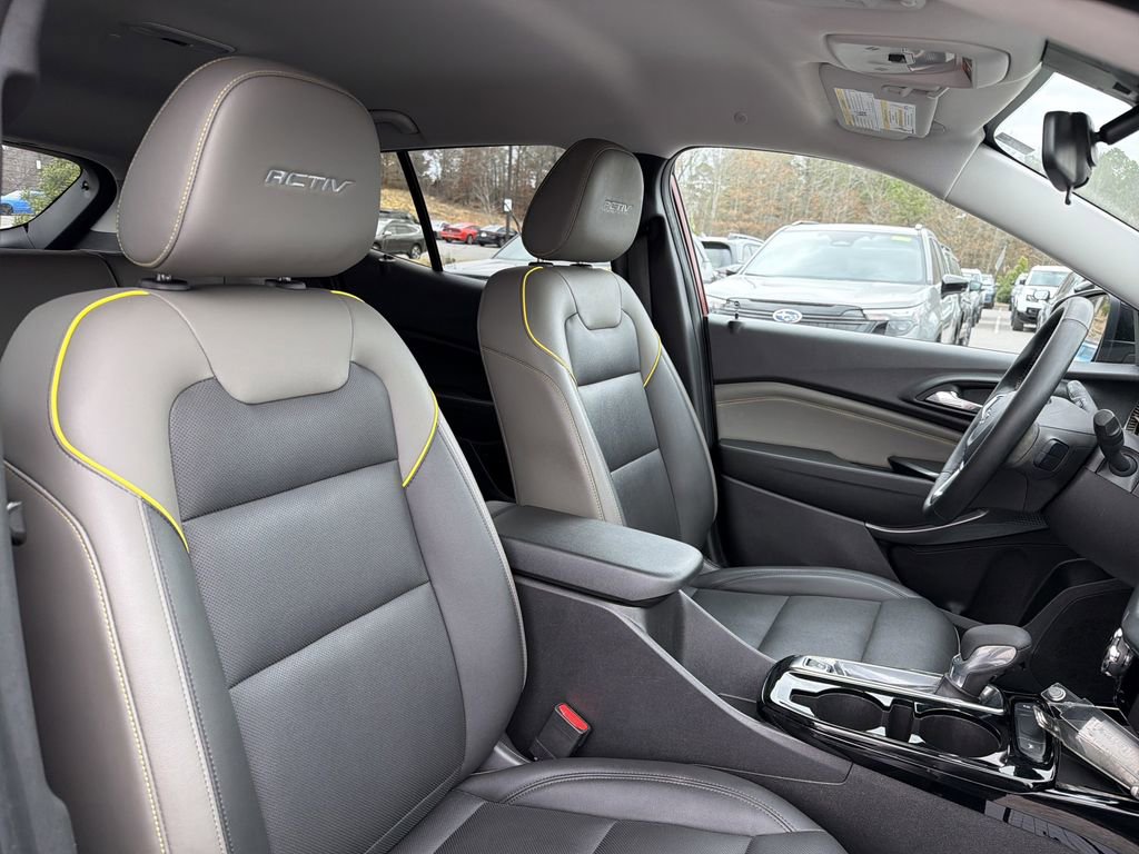 Used 2024 Chevrolet Trax ACTIV w/ Driver Confidence Package image 18