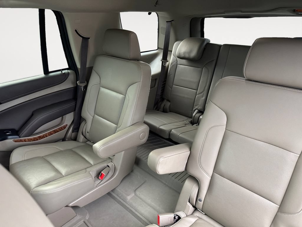 Used 2019 Chevrolet Tahoe Premier AWD/4WD image 13