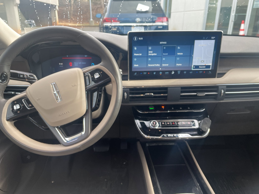 Used 2023 Lincoln Corsair Grand Touring w/ Equipment Group 301A image 8