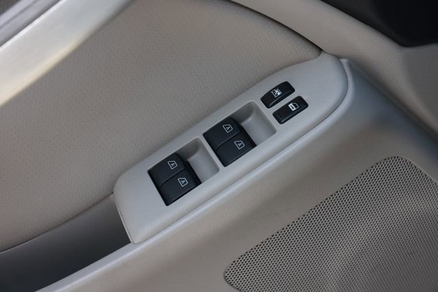 Used 2005 INFINITI G35 Sedan w/ (P03) Premium Pkg C RWD image 48