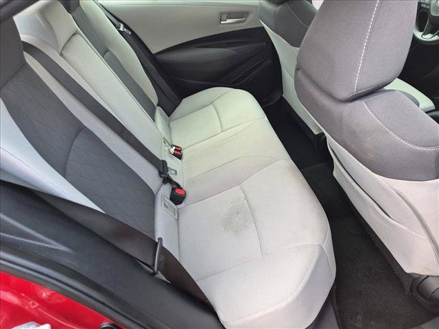 Used 2020 Toyota Corolla LE FWD image 18