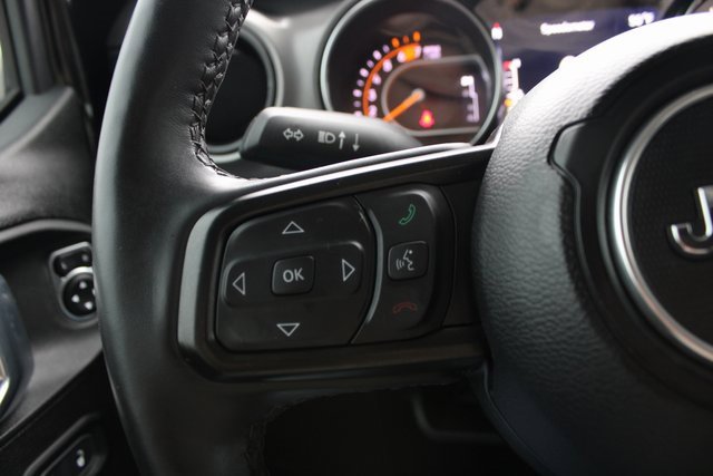 Used 2023 Jeep Wrangler Sport S image 13