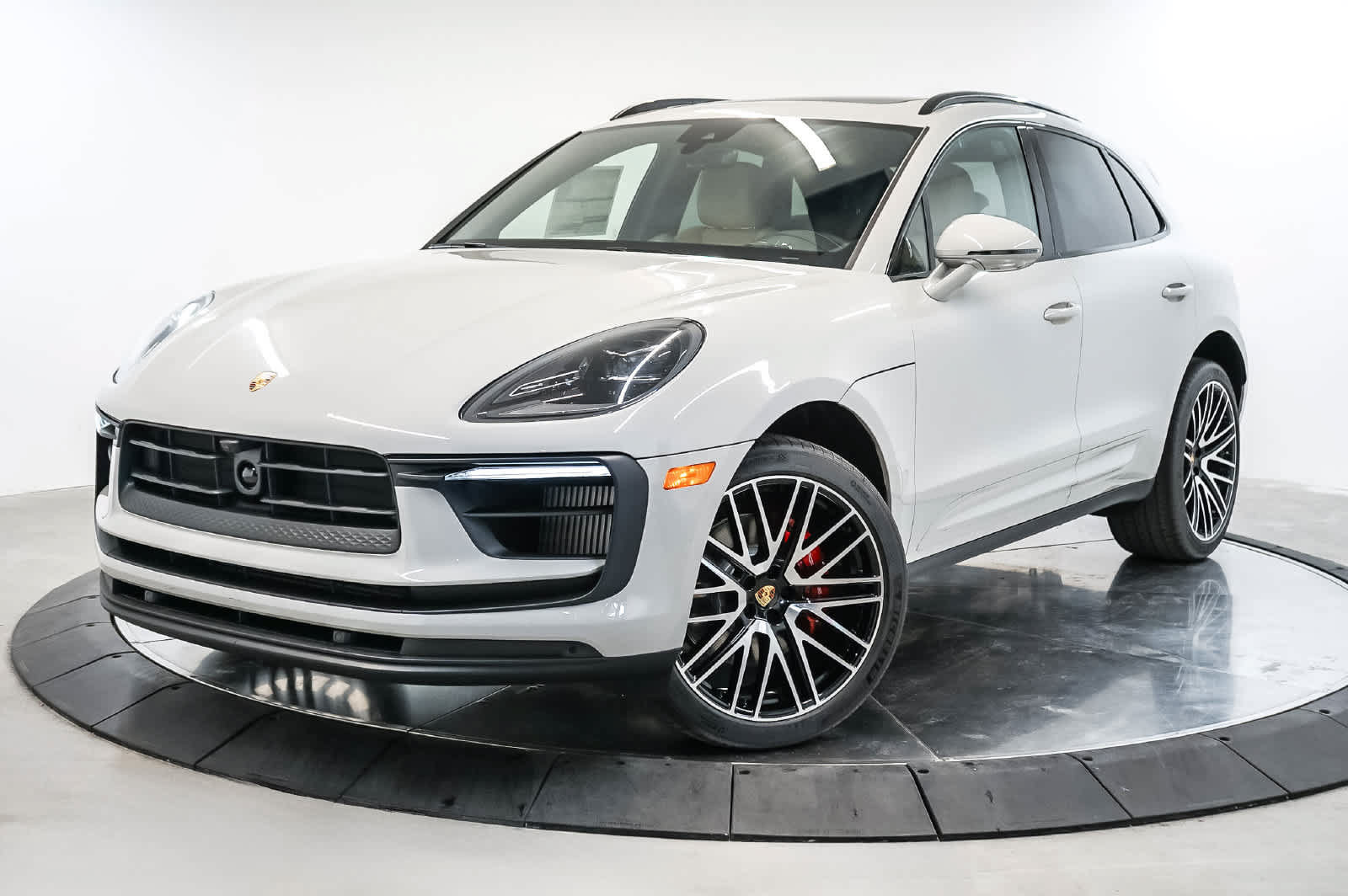 New 2026 Porsche Macan S AWD/4WD image 1