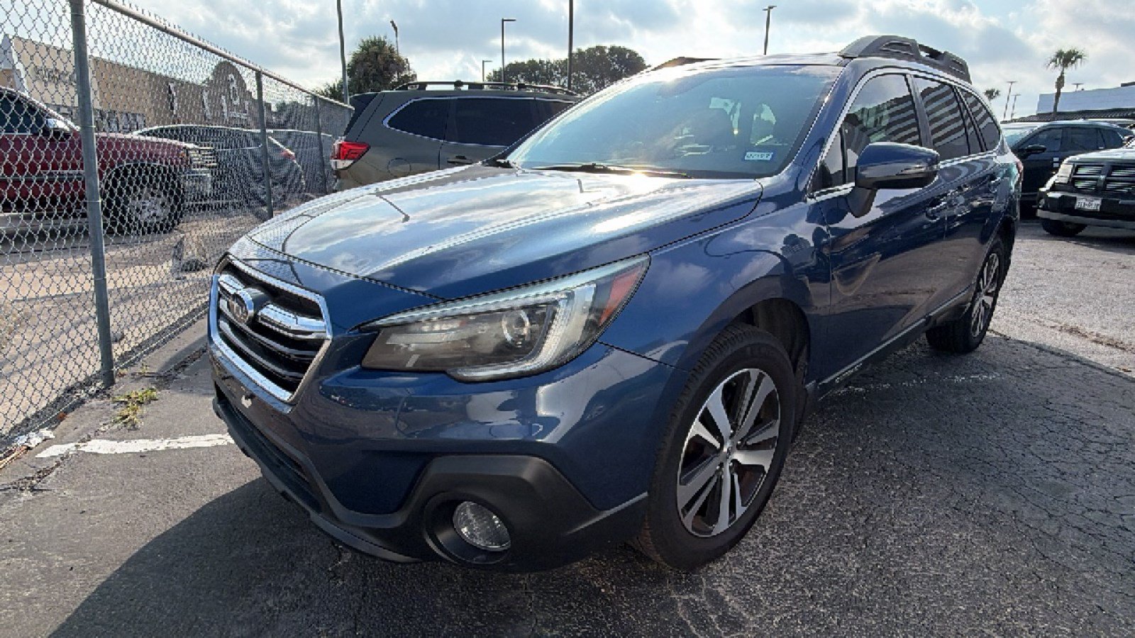 Used 2019 Subaru Outback 2.5i Limited w/ Popular Package #2 AWD/4WD image 7