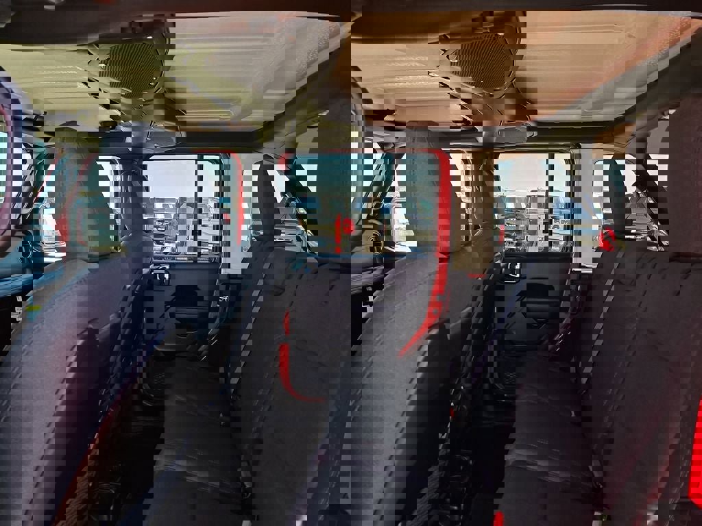 New 2026 Jeep Wrangler Unlimited Rubicon image 17