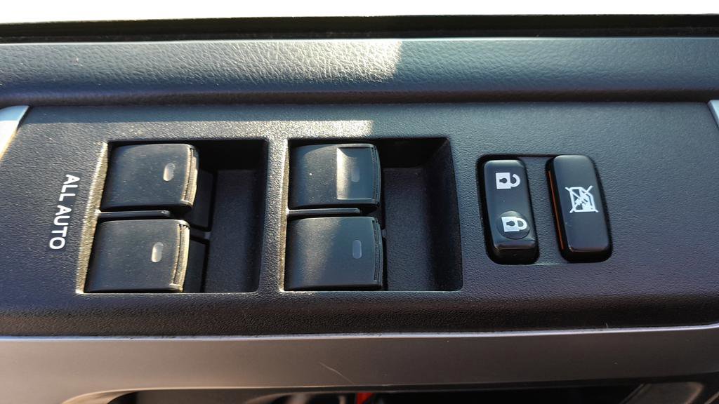 Used 2017 Toyota 4Runner SR5 Premium image 16