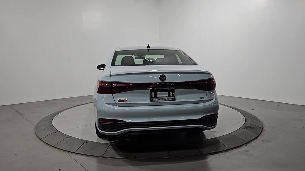 New 2026 Volkswagen Jetta SE image 4
