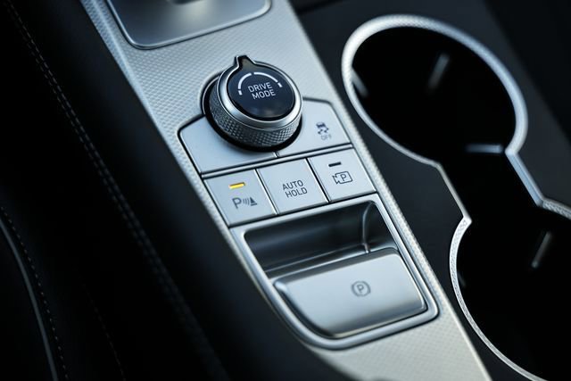 New 2026 Genesis G70 2.5T Prestige image 42