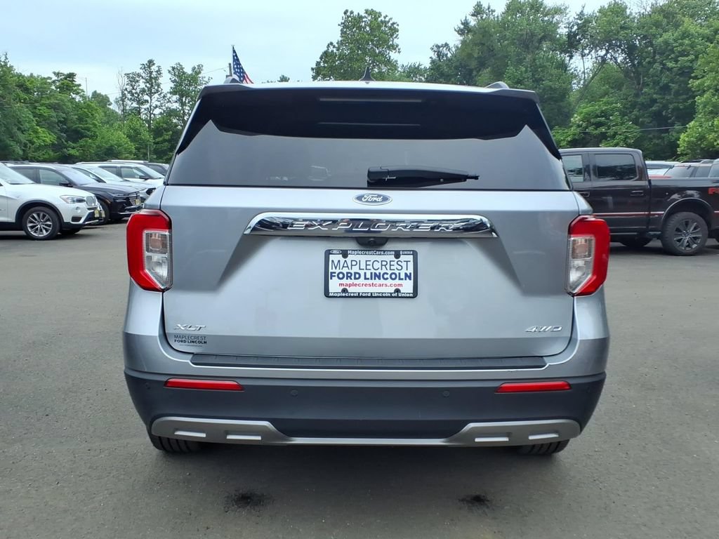 Certified 2023 Ford Explorer XLT w/ Equipment Group 202A AWD/4WD image 22