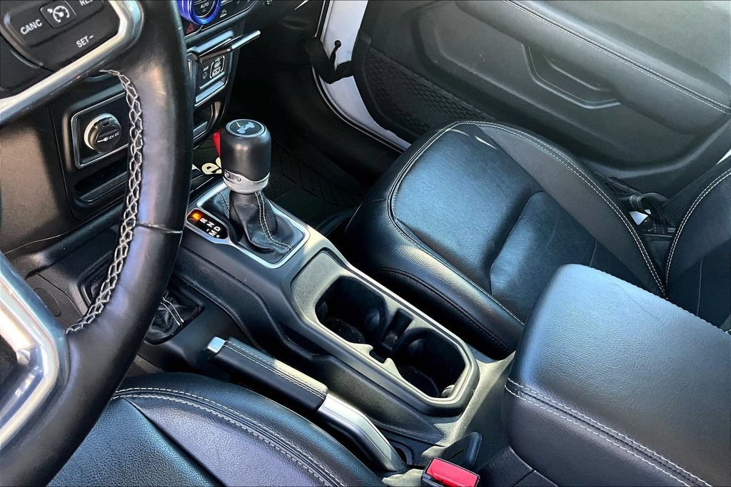 Used 2021 Jeep Wrangler Unlimited Sahara w/ Uconnect 4C Nav & Sound Group AWD/4WD image 10