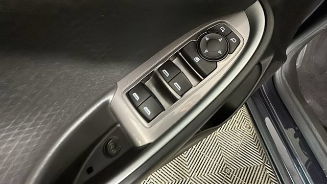Used 2022 Chevrolet Malibu LS FWD image 10