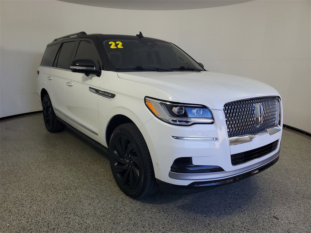 Certified 2022 Lincoln Navigator Reserve image 30