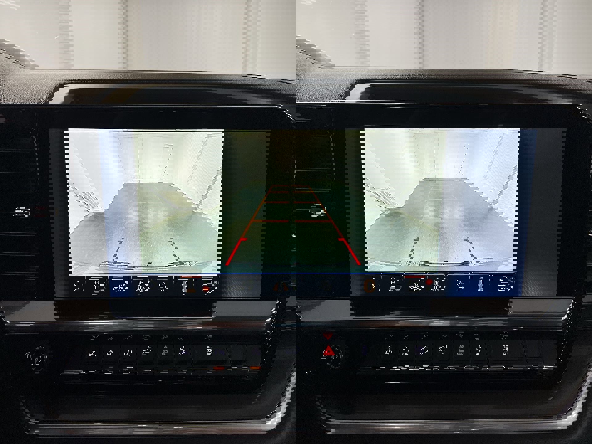 Certified 2025 Chevrolet Silverado 1500 High Country image 51