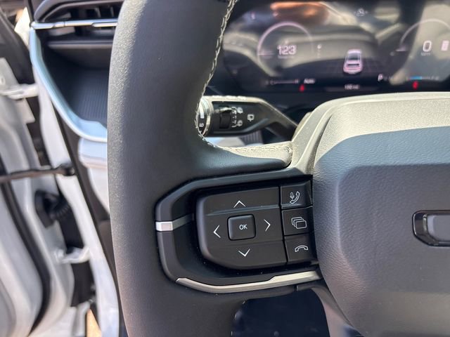 New 2026 Jeep Cherokee Overland AWD/4WD image 19