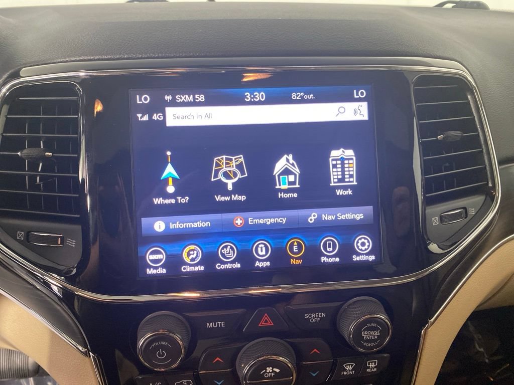 Used 2021 Jeep Grand Cherokee Limited AWD/4WD image 19