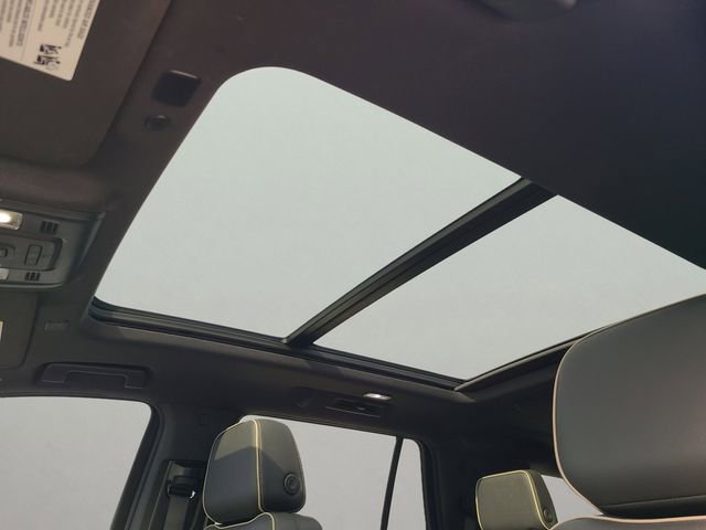 Used 2023 Chevrolet Tahoe Premier image 21