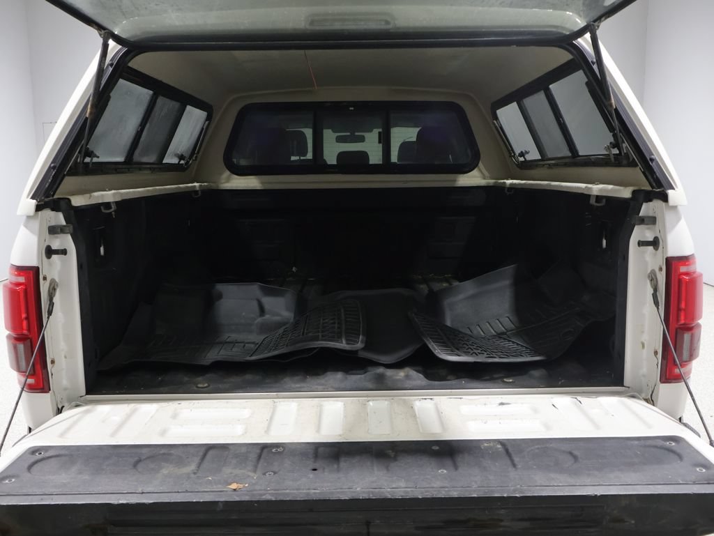 Used 2016 Ford F150 Lariat AWD/4WD image 4