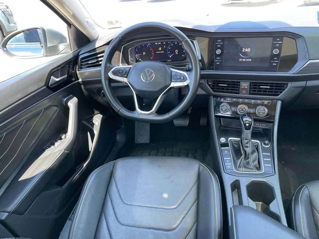 Used 2022 Volkswagen Jetta SEL FWD image 9
