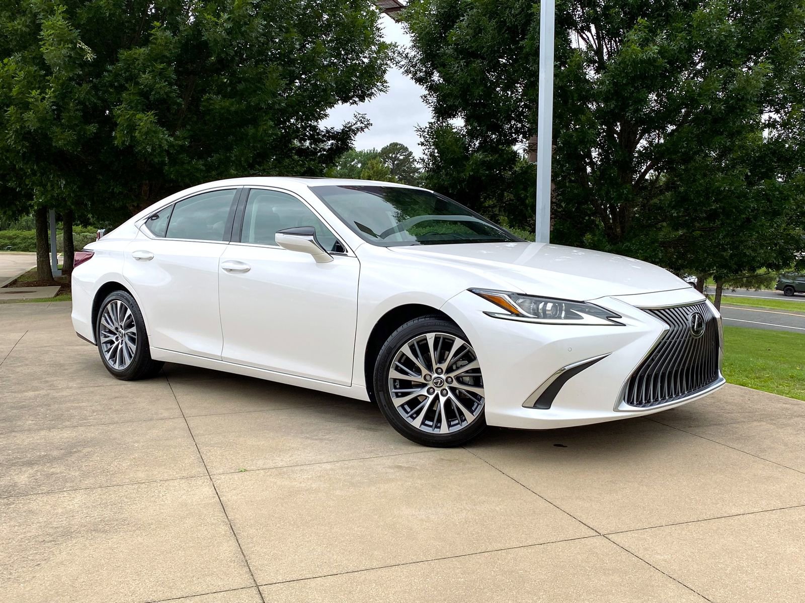 Used 2019 Lexus ES 350 w/ Premium Package