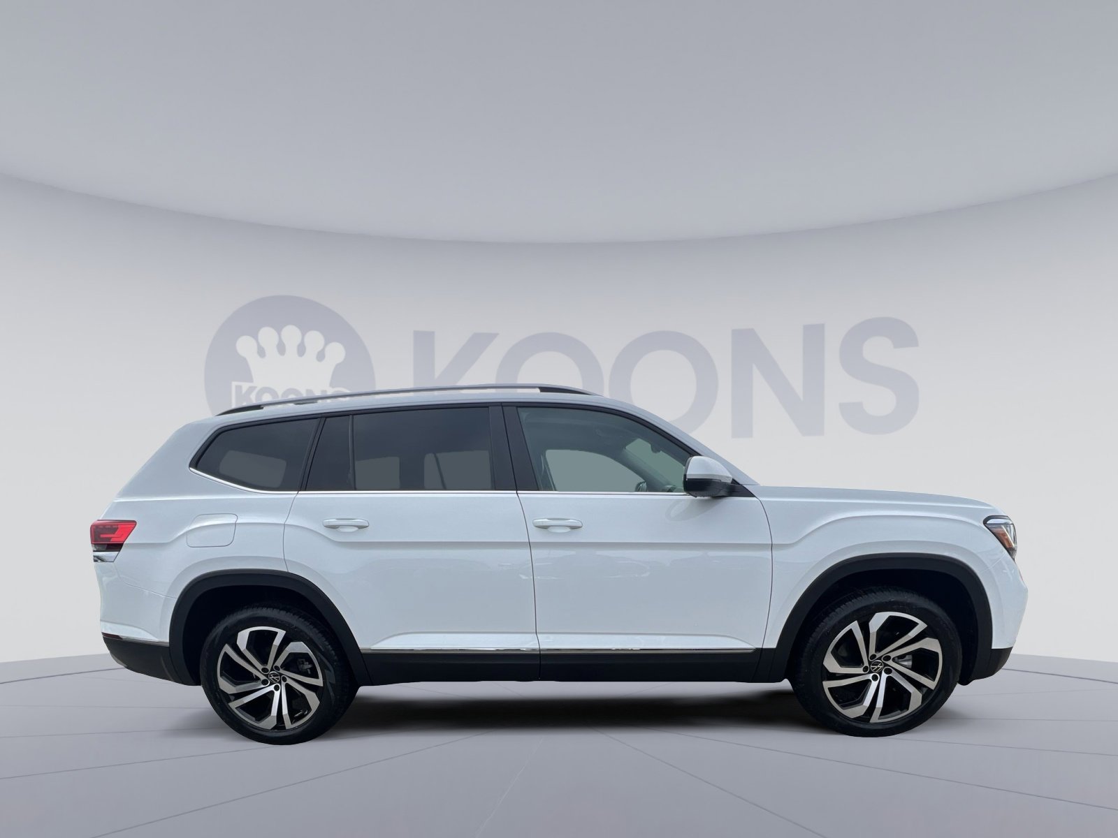 Used 2022 Volkswagen Atlas SEL image 8