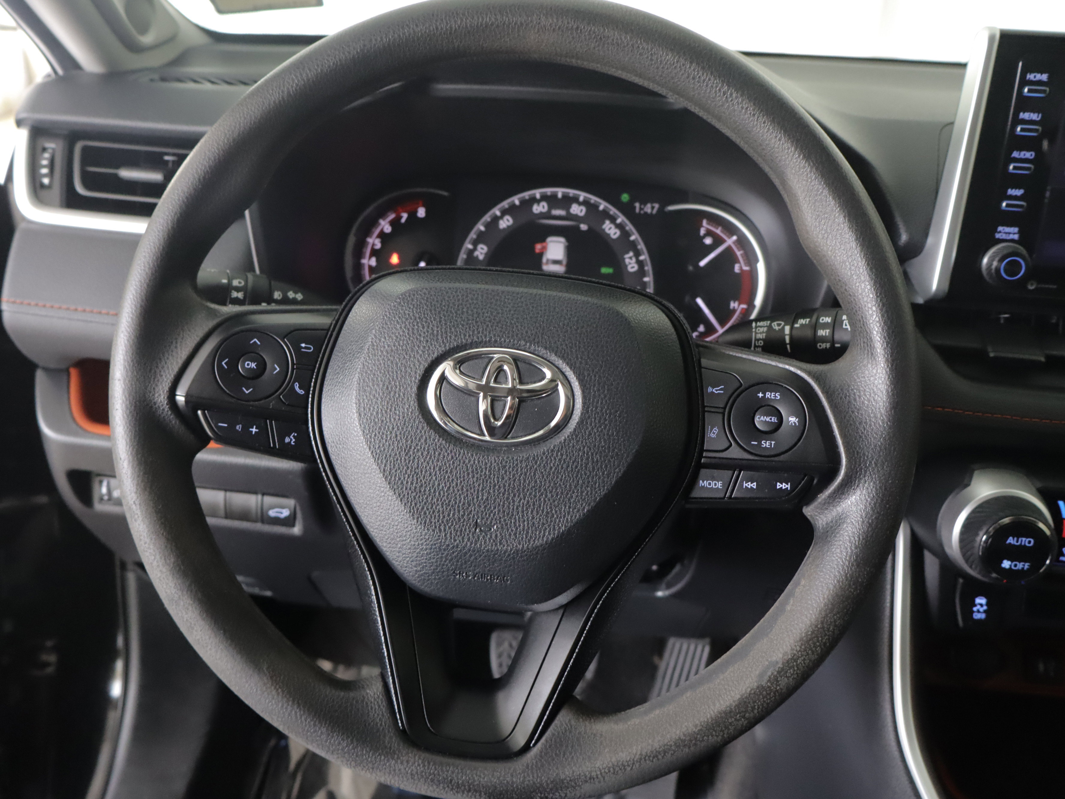 Used 2019 Toyota RAV4 Adventure w/ Advanced Technology Package AWD/4WD image 16