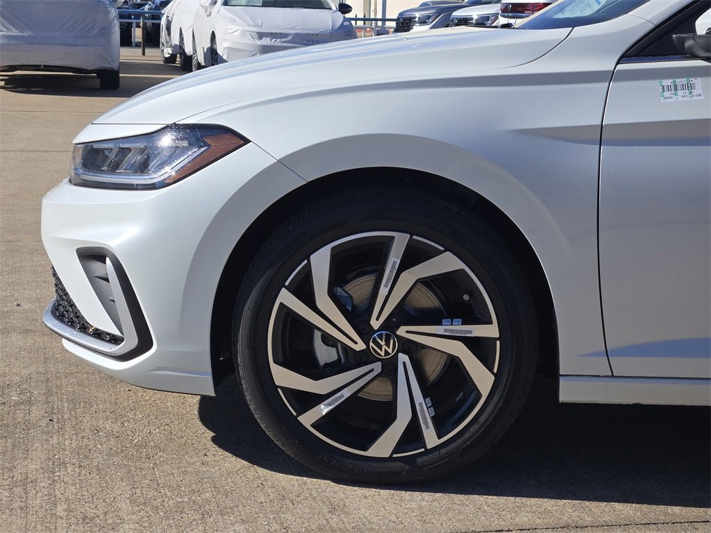 New 2026 Volkswagen Jetta SEL image 5