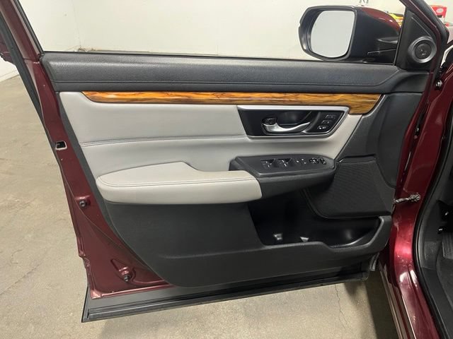 Used 2017 Honda CR-V Touring image 25