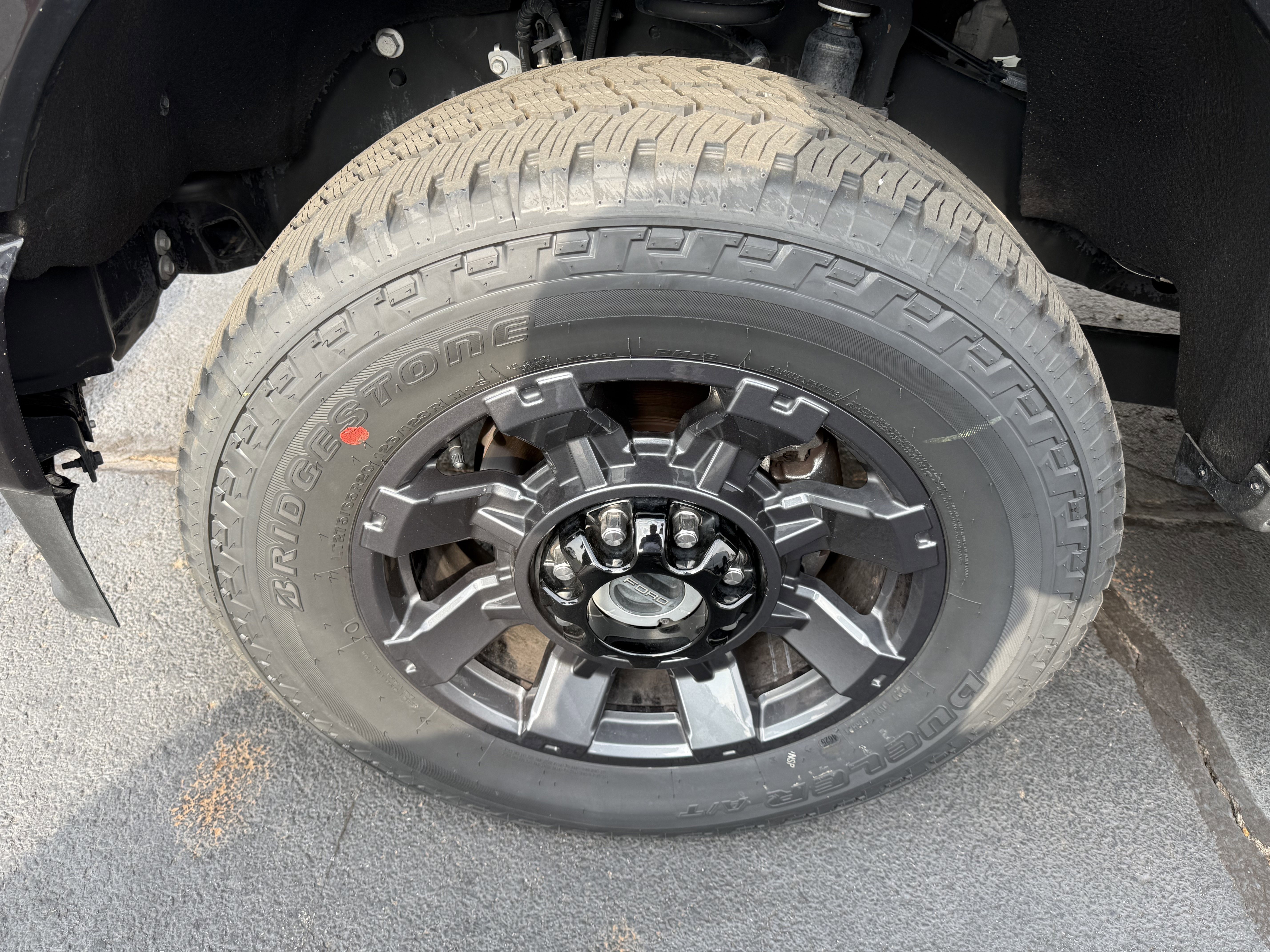 Used 2024 Ford F250 Lariat w/ Sport Appearance Package AWD/4WD image 5