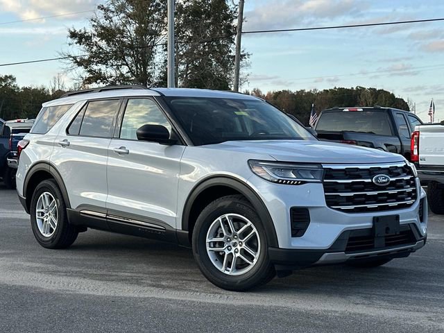New 2026 Ford Explorer Active image 7