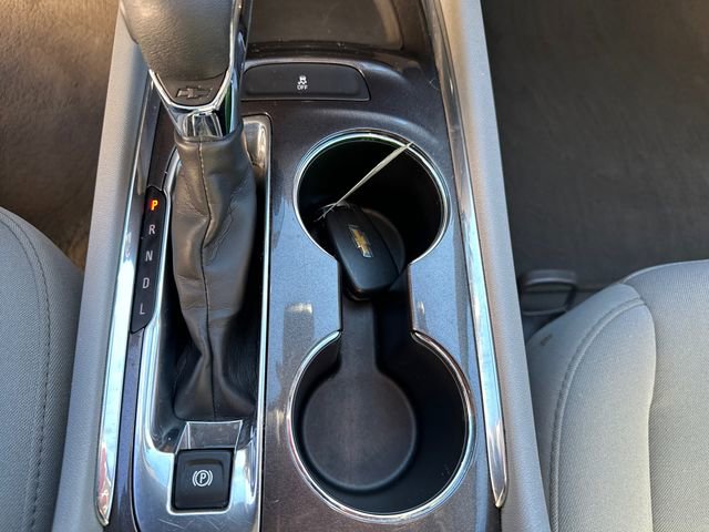 Used 2023 Chevrolet Malibu LT image 35