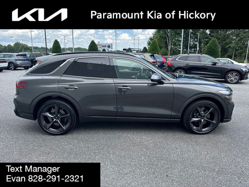 Used 2026 Genesis GV70 2.5T Sport Prestige AWD/4WD image 8