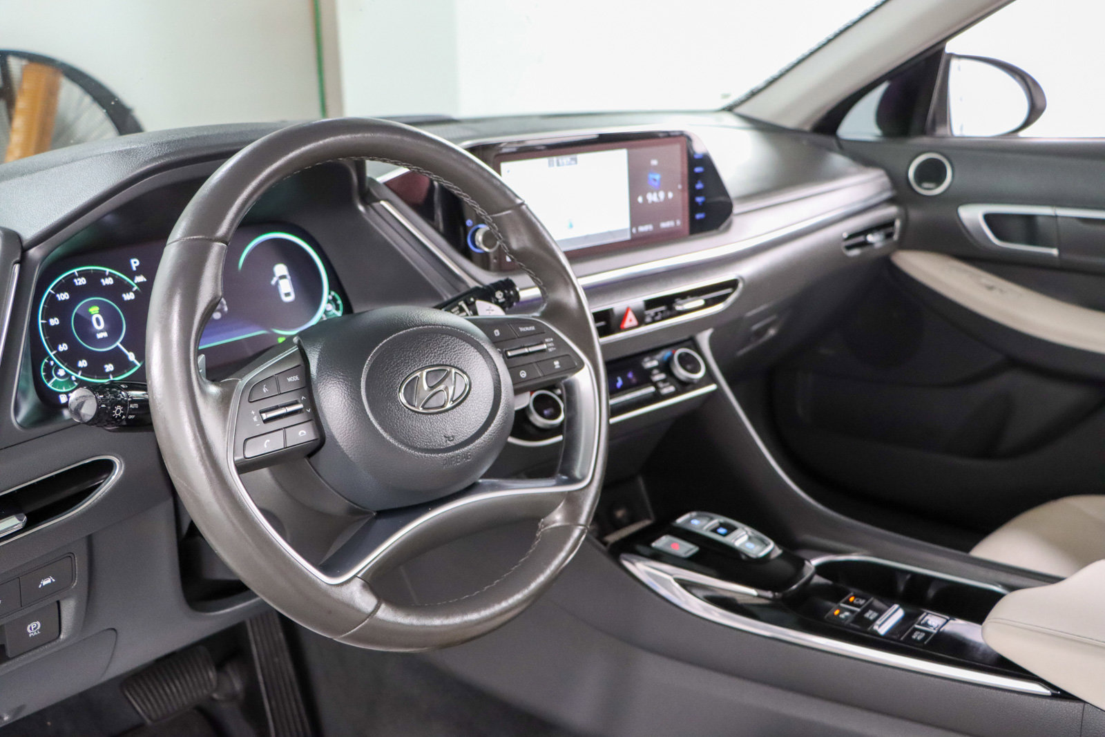 Used 2022 Hyundai Sonata Limited FWD image 23