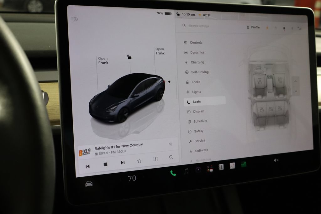 Used 2023 Tesla Model 3 Standard Range RWD image 31