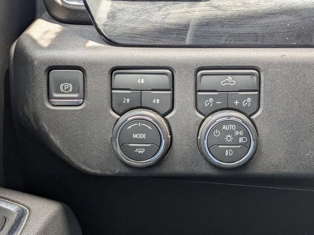 Used 2025 Chevrolet Silverado 2500 LT w/ Convenience Package AWD/4WD image 17