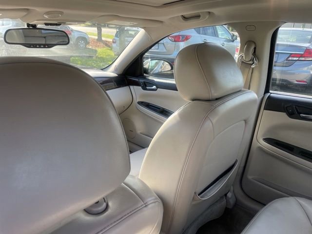 Used 2015 Chevrolet Impala LTZ FWD image 31