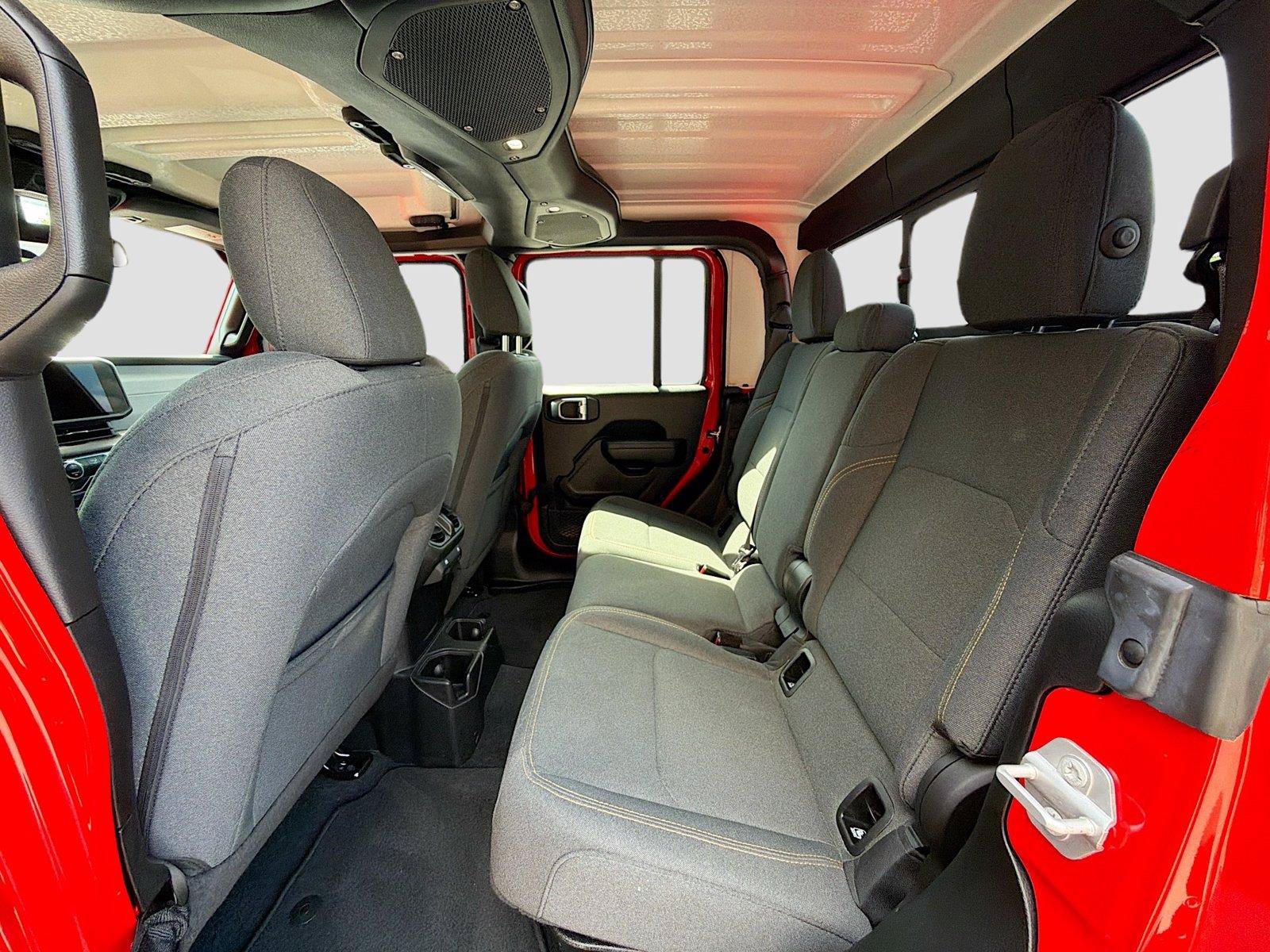 Used 2025 Jeep Gladiator Sport AWD/4WD image 20