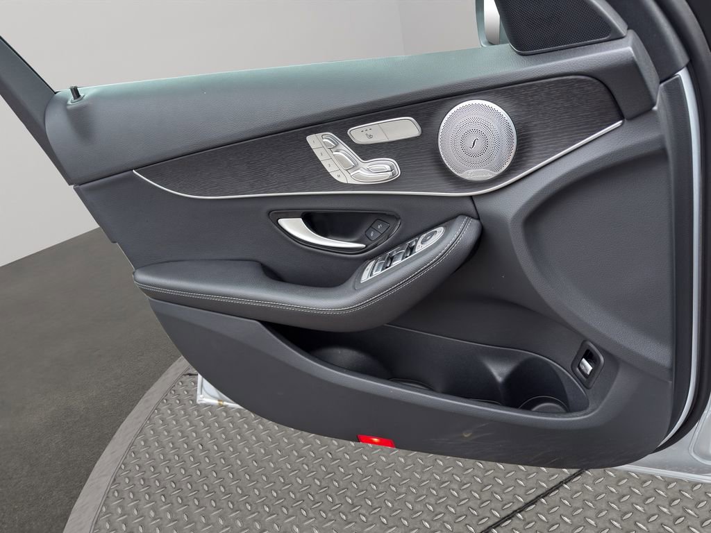 Used 2021 Mercedes-Benz C 300 4MATIC Sedan image 27
