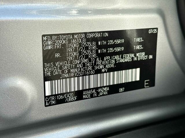 Used 2025 Toyota RAV4 XLE Premium image 37