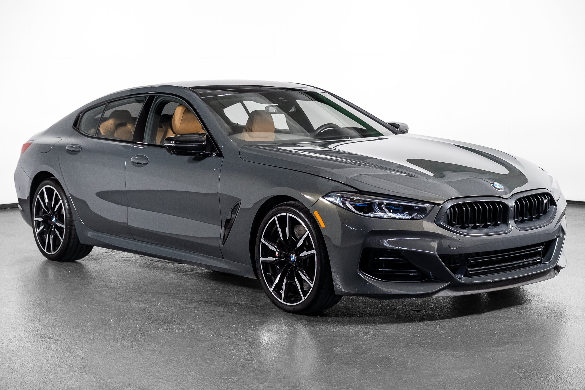 Used 2026 BMW M850i xDrive AWD/4WD image 39