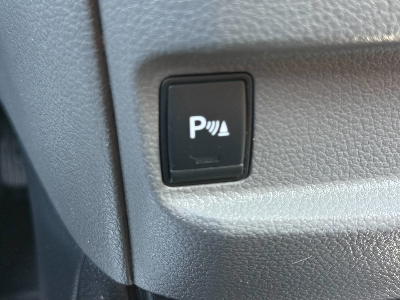 Used 2016 Chevrolet City Express LT image 20