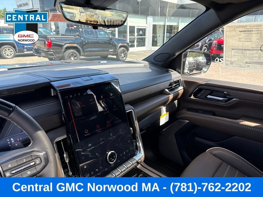 New 2026 GMC Yukon Denali Ultimate AWD/4WD image 18
