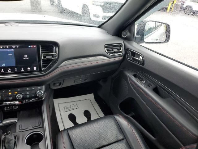 Used 2024 Dodge Durango R/T AWD/4WD image 16