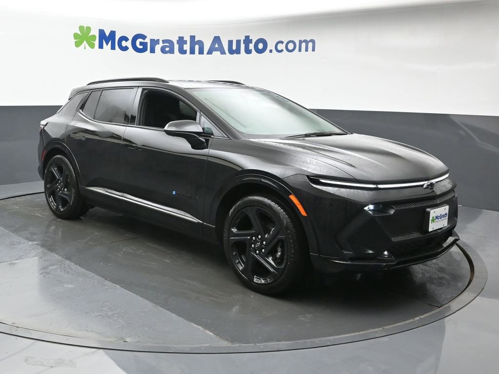 New 2026 Chevrolet Equinox EV RS image 2