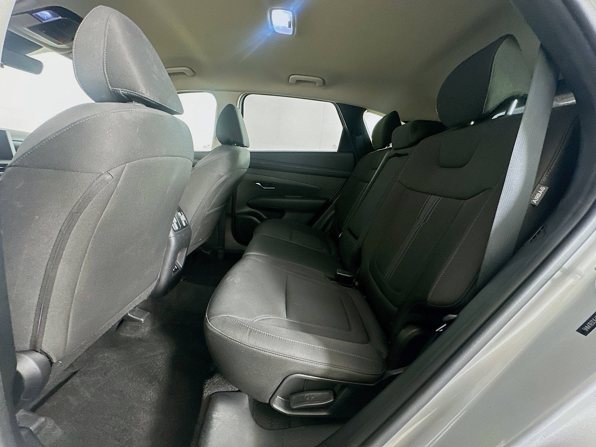 Used 2025 Hyundai Tucson SEL FWD image 26
