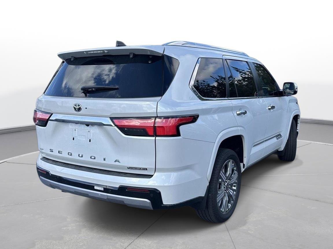 Certified 2025 Toyota Sequoia Capstone image 6