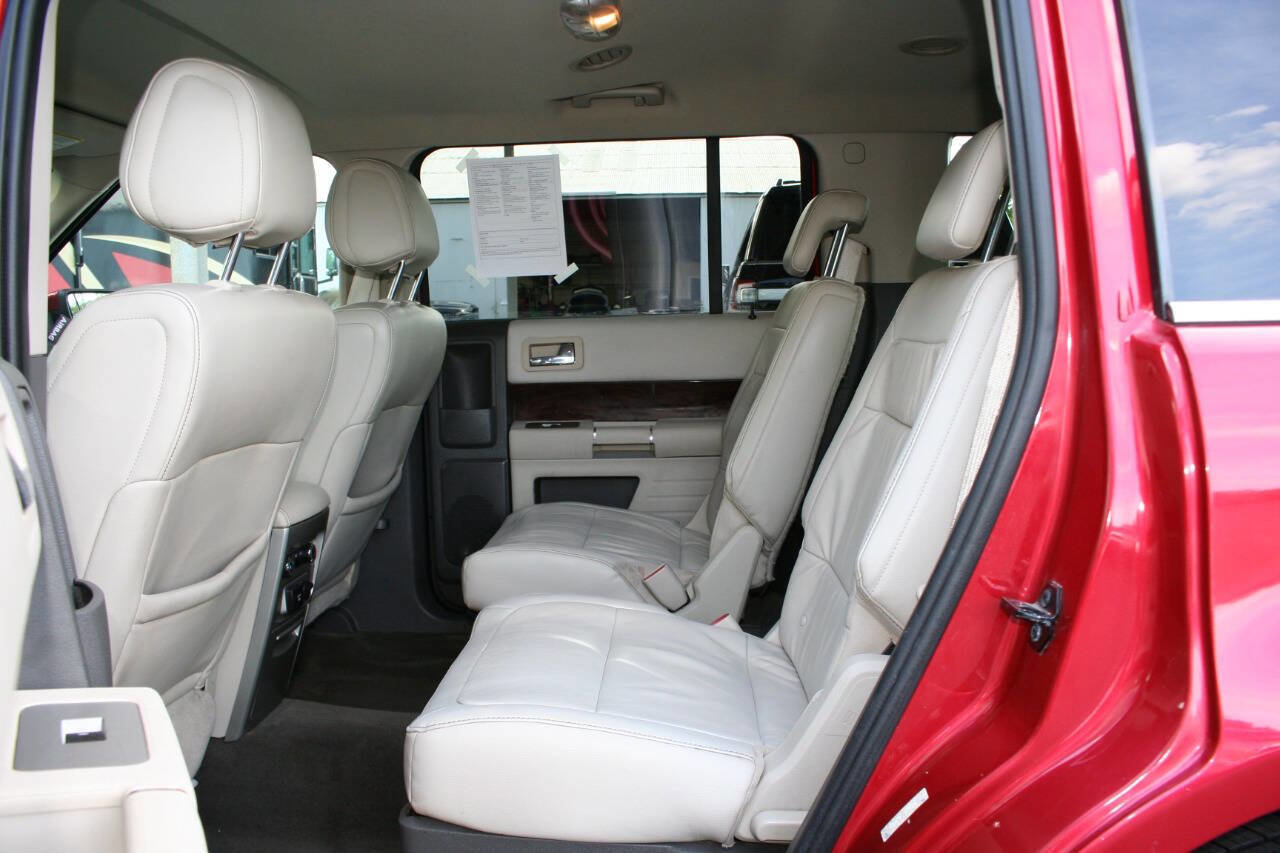 Used 2011 Ford Flex SEL w/ Rapid Spec Order Code image 19
