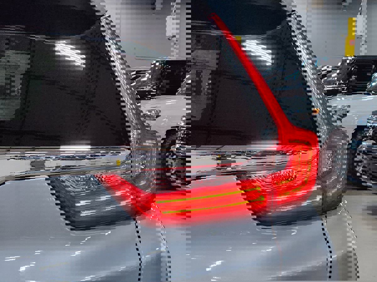 Used 2019 Honda CR-V Touring image 22