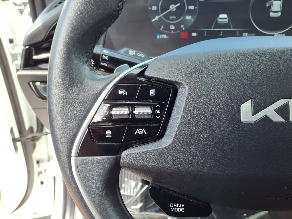 Certified 2023 Kia Niro Wind FWD image 15