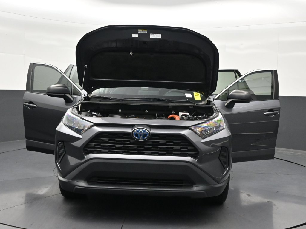 Used 2022 Toyota RAV4 LE AWD/4WD image 36