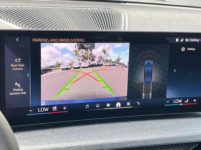 New 2026 BMW 330i Sedan w/ Convenience Package image 13